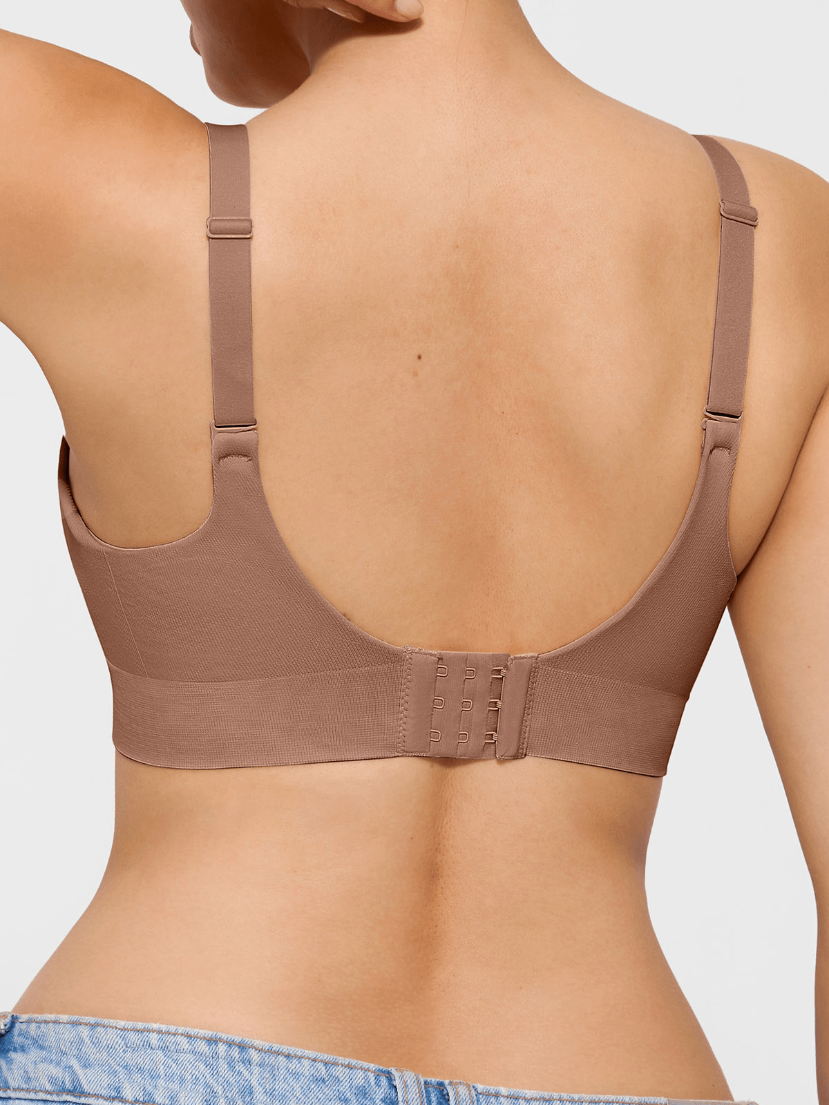 ContourLift™ Seamless Wireless Shaping Push Up Bra