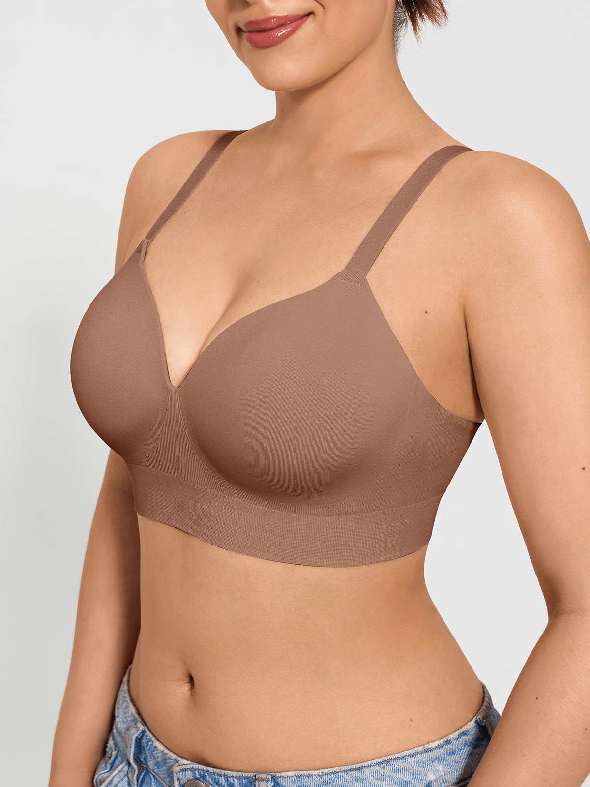 ContourLift™ Seamless Wireless Shaping Push Up Bra